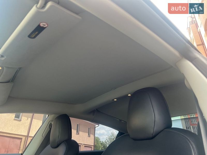 Седан Tesla Model 3 2018 в Ивано-Франковске фото 32 Седан Tesla Model 3 2018 в Ивано-Франковске