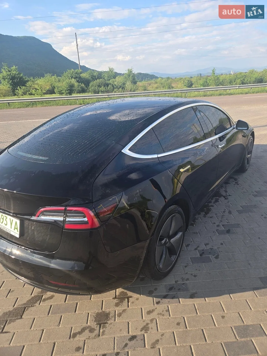 2019 Tesla Model 3 - мініатюра 8