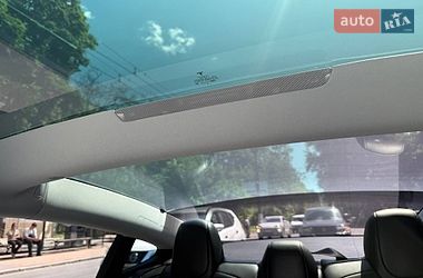 Седан Tesla Model 3 2025 в Одессе