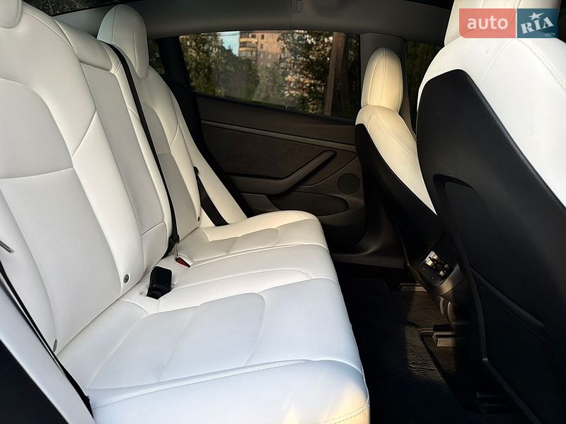 Седан Tesla Model 3 2022 в Кривому Розі фото 19 Седан Tesla Model 3 2022 в Кривому Розі