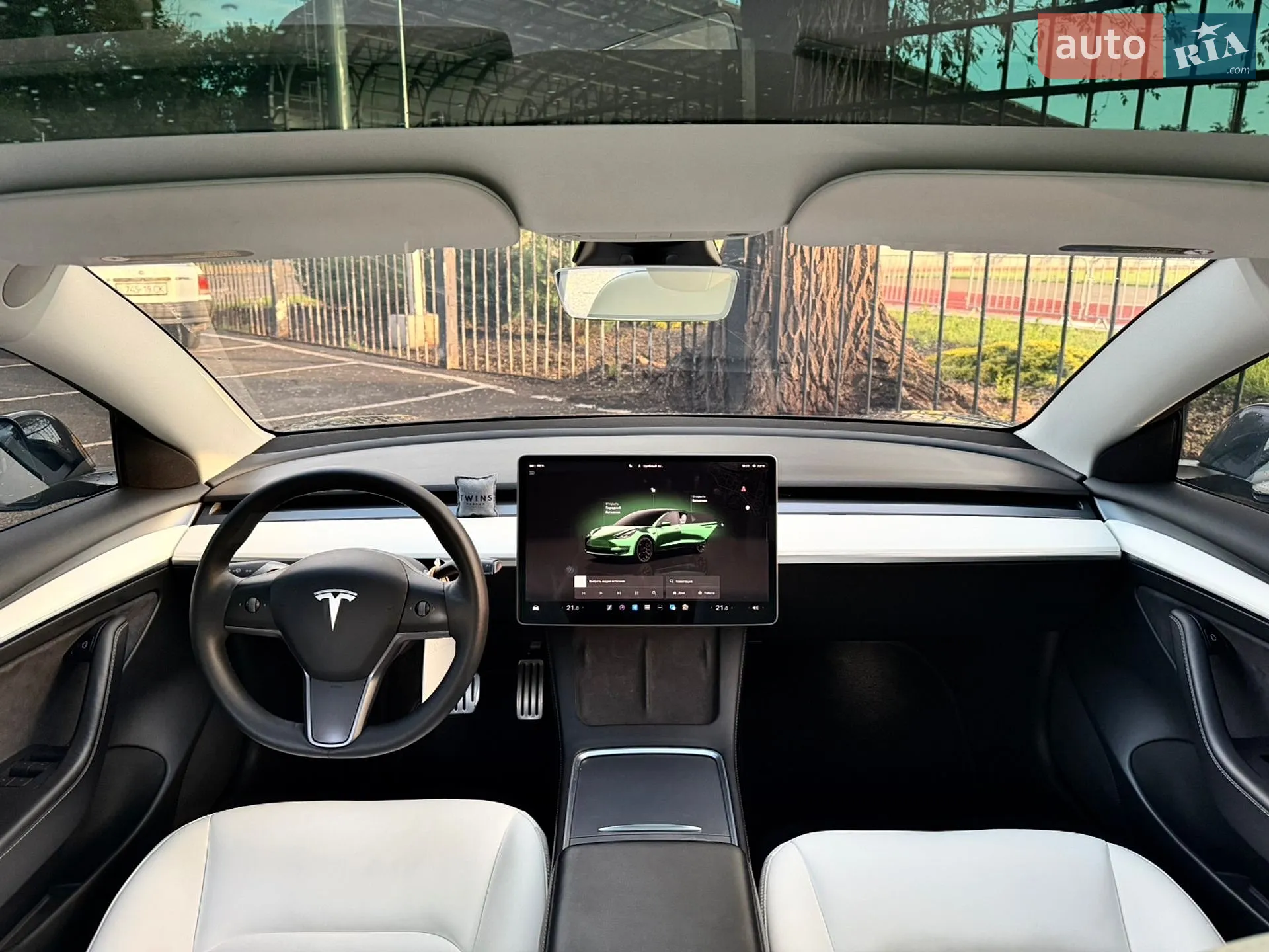 2022 Tesla Model 3 - мініатюра 23