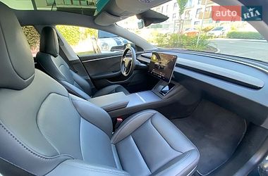 Седан Tesla Model 3 2023 в Харкові