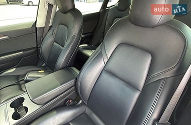 Седан Tesla Model 3 2022 в Первомайську фото 15 Седан Tesla Model 3 2022 в Первомайську