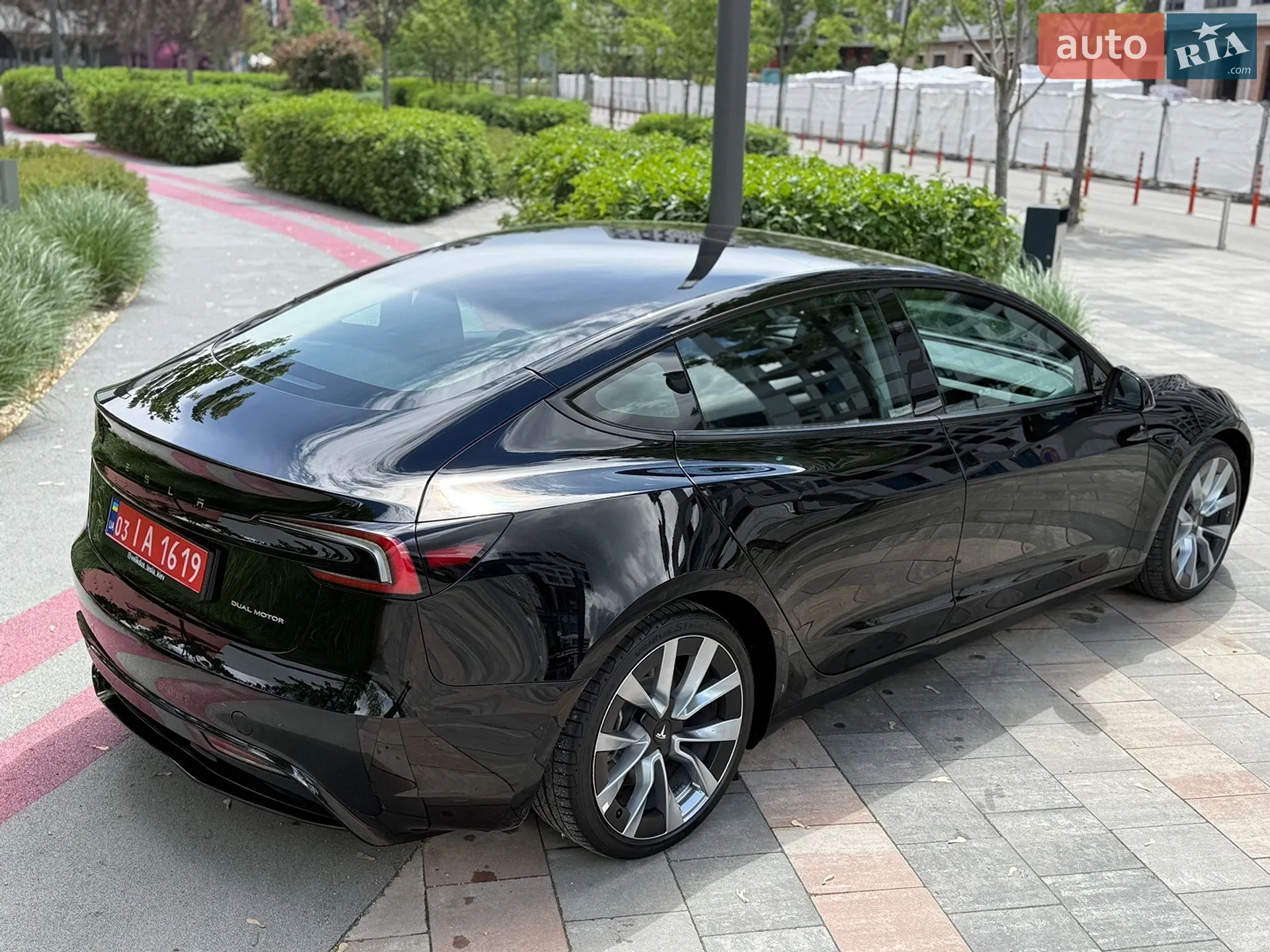 2024 Tesla Model 3 - мініатюра 16