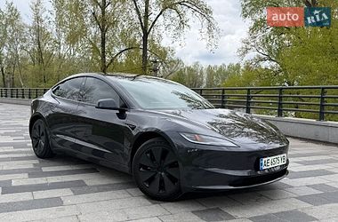 Седан Tesla Model 3 2024 в Дніпрі фото 9 Седан Tesla Model 3 2024 в Дніпрі