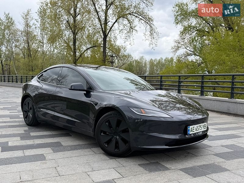 Седан Tesla Model 3 2024 в Дніпрі фото 9 Седан Tesla Model 3 2024 в Дніпрі