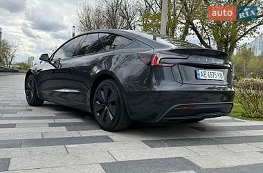 Седан Tesla Model 3 2024 в Дніпрі фото 16 Седан Tesla Model 3 2024 в Дніпрі