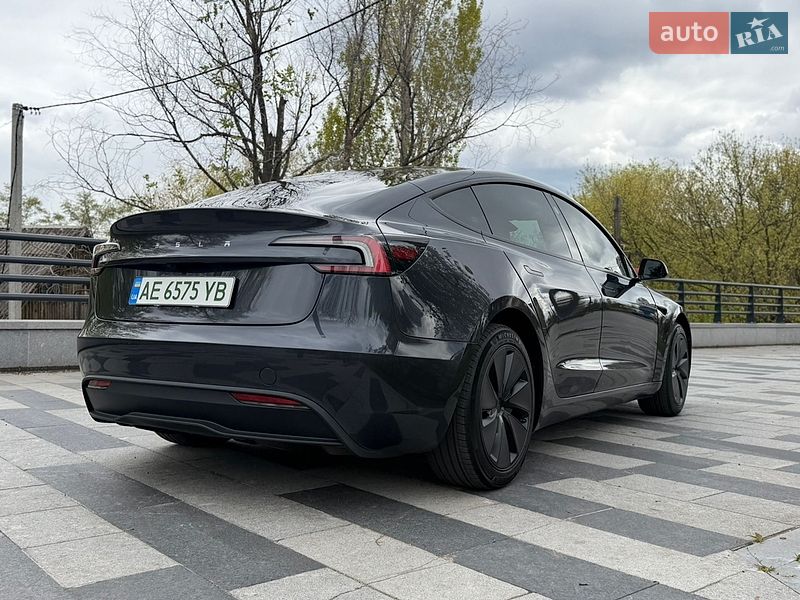 Седан Tesla Model 3 2024 в Дніпрі фото 21 Седан Tesla Model 3 2024 в Дніпрі
