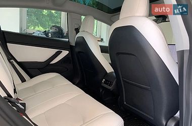 Седан Tesla Model 3 2021 в Одессе