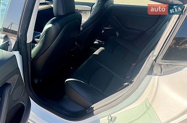 Седан Tesla Model 3 2022 в Києві