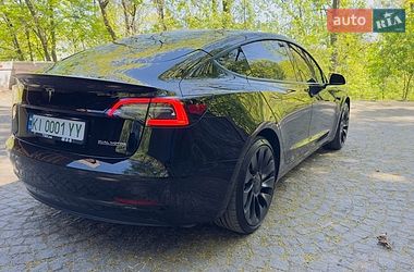Седан Tesla Model 3 2022 в Києві