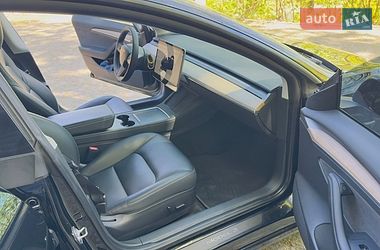Седан Tesla Model 3 2022 в Києві