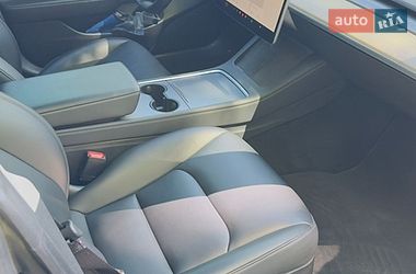 Седан Tesla Model 3 2022 в Києві