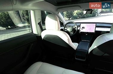 Седан Tesla Model 3 2021 в Хмельницькому