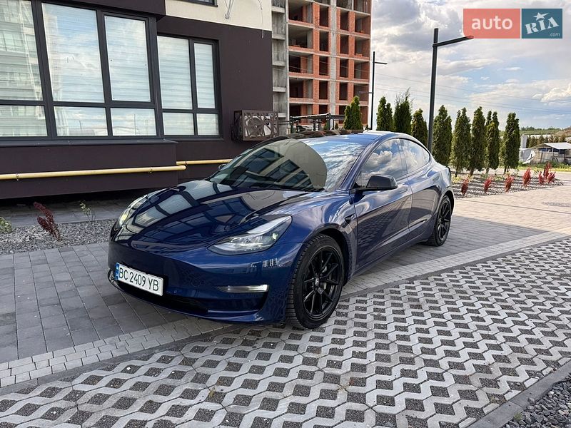 Седан Tesla Model 3 2022 в Львове фото 7 Седан Tesla Model 3 2022 в Львове