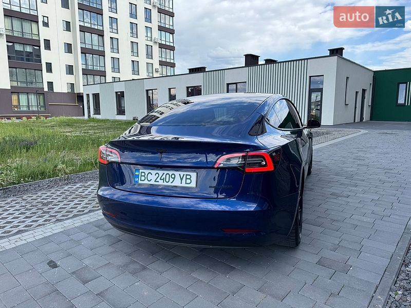 Седан Tesla Model 3 2022 в Львове фото 20 Седан Tesla Model 3 2022 в Львове