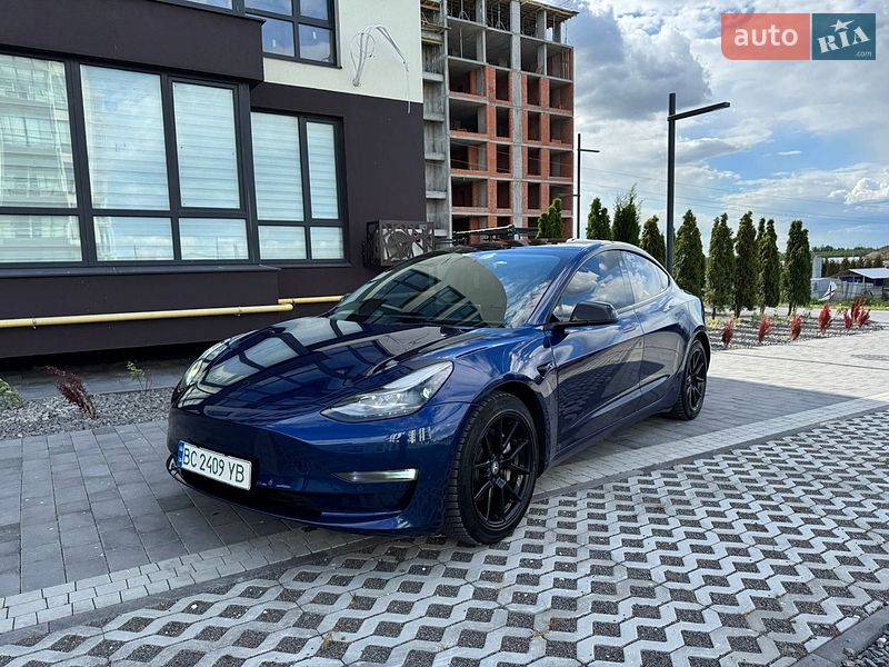 Седан Tesla Model 3 2022 в Львове фото 38 Седан Tesla Model 3 2022 в Львове