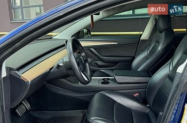 Седан Tesla Model 3 2022 в Львове фото 41 Седан Tesla Model 3 2022 в Львове