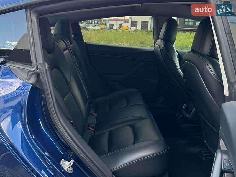 Седан Tesla Model 3 2022 в Львове фото 50 Седан Tesla Model 3 2022 в Львове