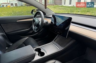 Седан Tesla Model 3 2022 в Львове фото 55 Седан Tesla Model 3 2022 в Львове