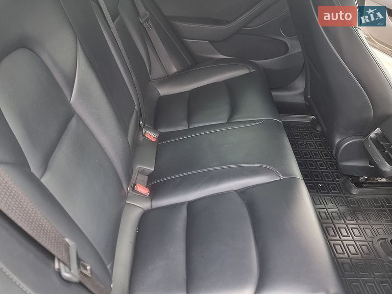 Седан Tesla Model 3 2023 в Житомирі фото 9 Седан Tesla Model 3 2023 в Житомирі