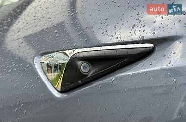 Седан Tesla Model 3 2020 в Одесі