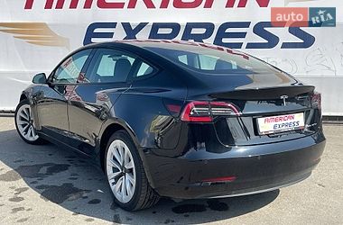 Седан Tesla Model 3 2021 в Києві
