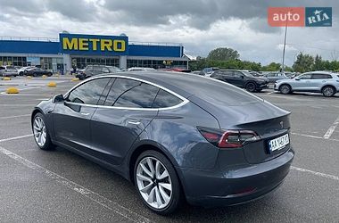 Седан Tesla Model 3 2019 в Киеве