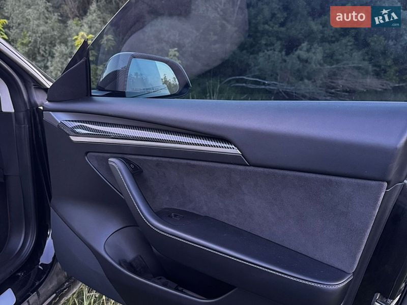Седан Tesla Model 3 2018 в Луцьку