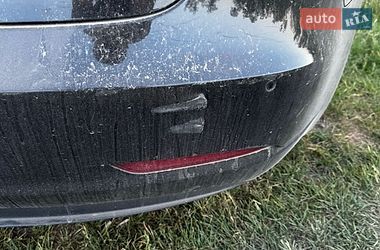 Седан Tesla Model 3 2018 в Луцьку