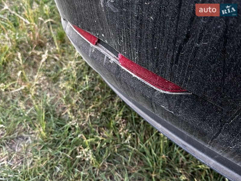 Седан Tesla Model 3 2018 в Луцьку