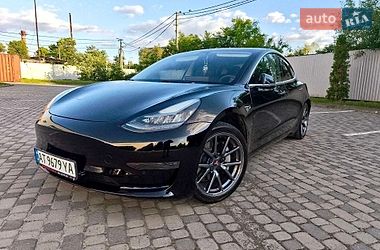 Седан Tesla Model 3 2020 в Ивано-Франковске