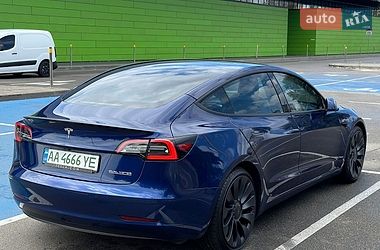 Седан Tesla Model 3 2021 в Киеве фото 5 Седан Tesla Model 3 2021 в Киеве