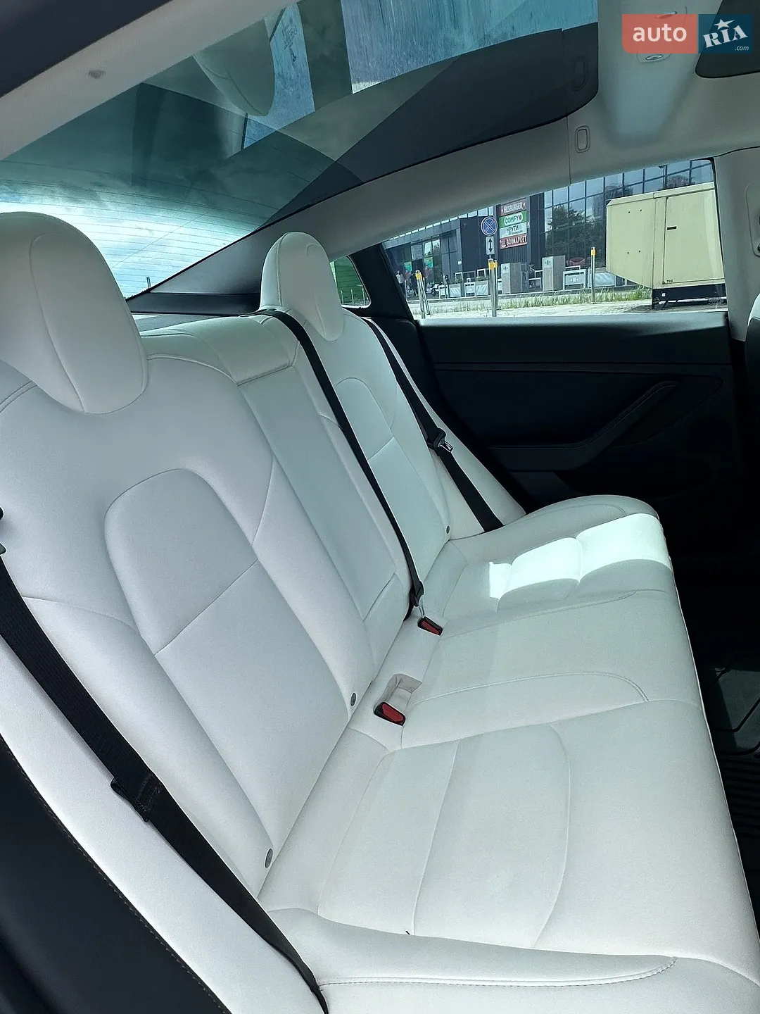 2021 Tesla Model 3 - мініатюра 10