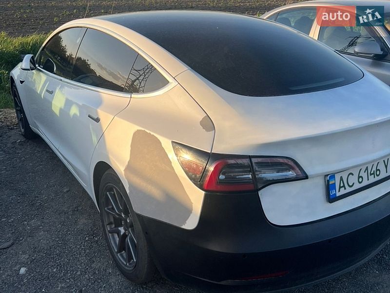 Седан Tesla Model 3 2019 в Луцке фото 3 Седан Tesla Model 3 2019 в Луцке
