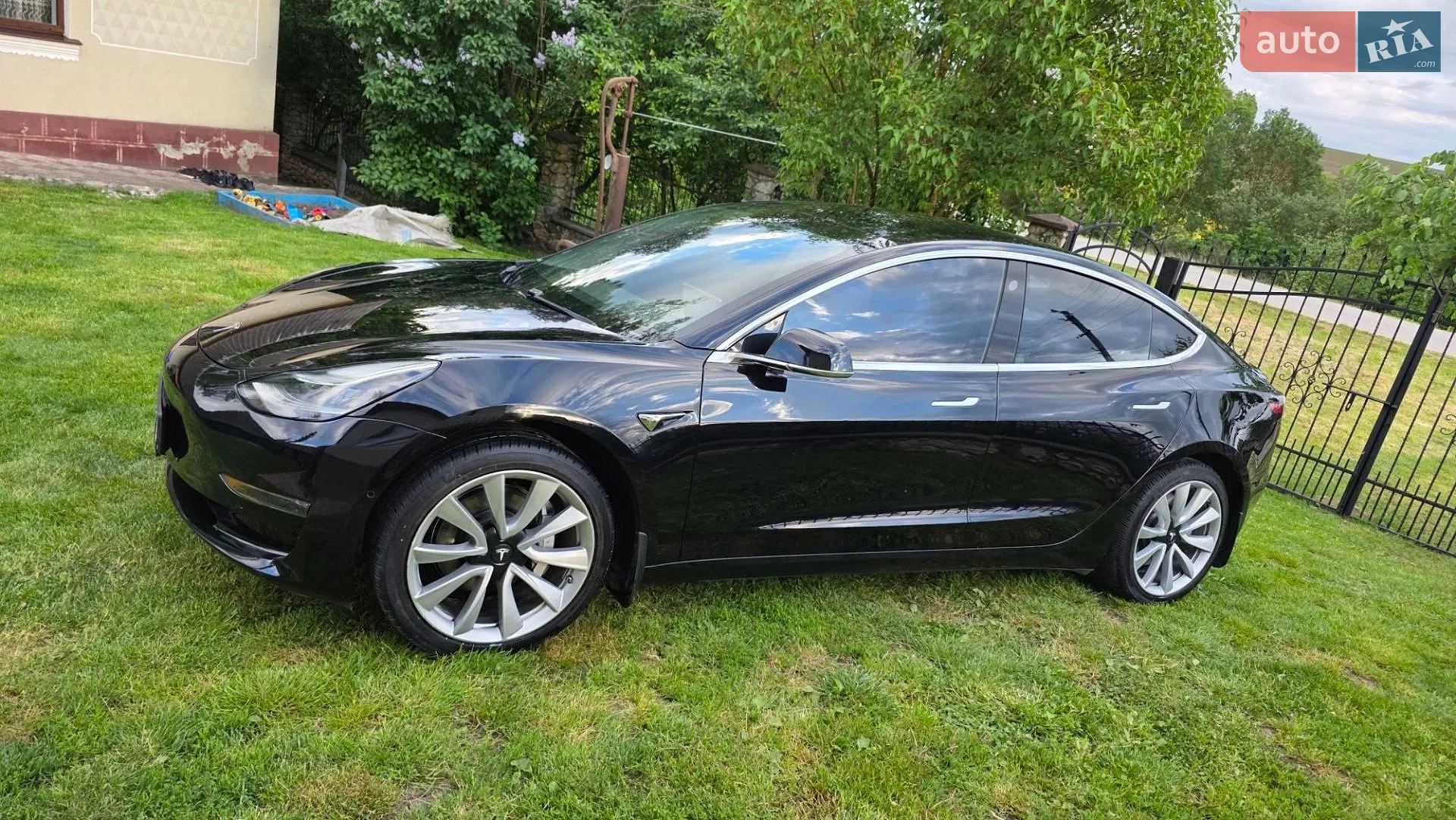 2019 Tesla Model 3 - мініатюра 2