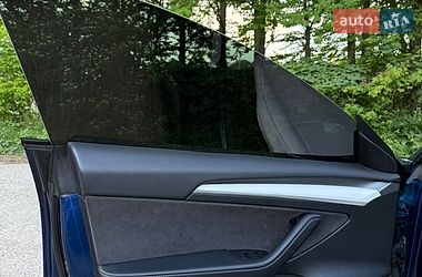 Седан Tesla Model 3 2022 в Львові