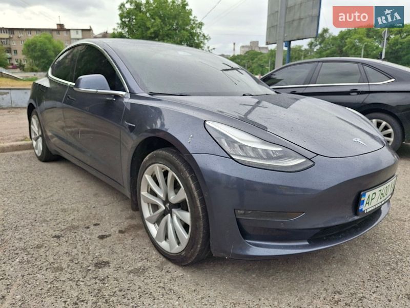 Седан Tesla Model 3 2018 в Запорожье
