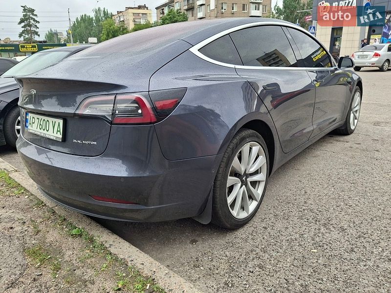 Tesla Model 3 2018