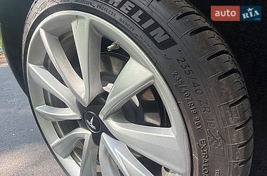 Седан Tesla Model 3 2020 в Києві