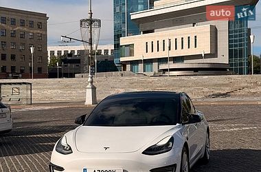 Седан Tesla Model 3 2019 в Харькове