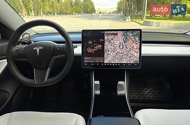 Седан Tesla Model 3 2019 в Харькове