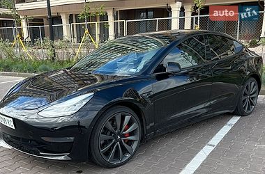 Седан Tesla Model 3 2018 в Киеве