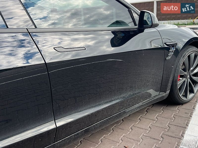 Седан Tesla Model 3 2018 в Киеве