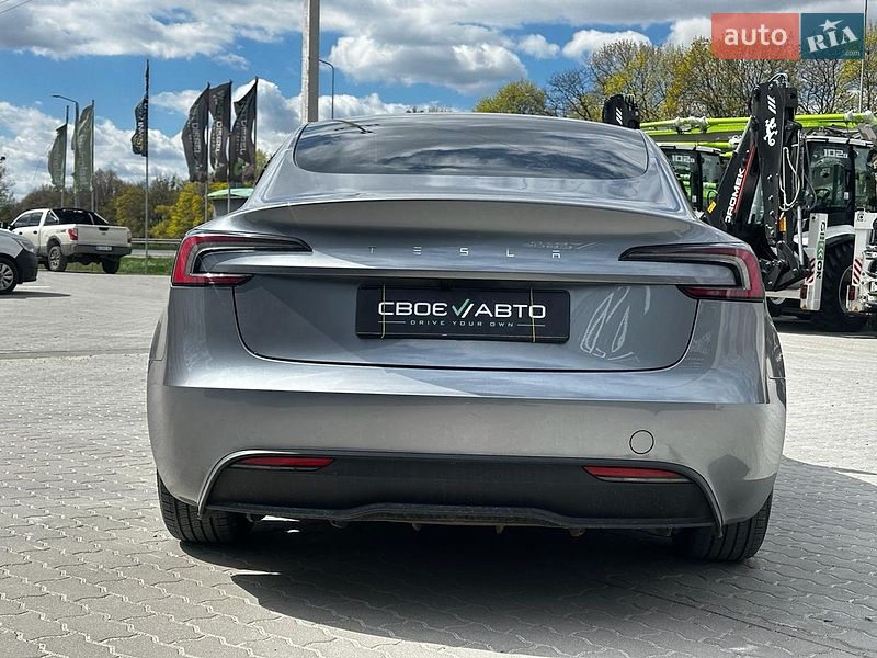 Седан Tesla Model 3 2025 в Львове фото 10 Седан Tesla Model 3 2025 в Львове