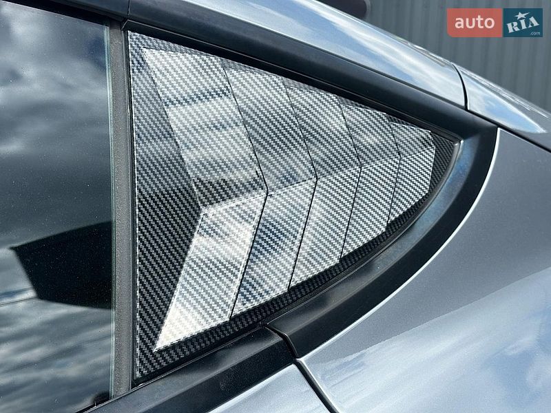 Седан Tesla Model 3 2025 в Львове фото 14 Седан Tesla Model 3 2025 в Львове