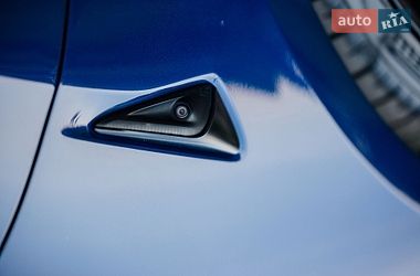Седан Tesla Model 3 2021 в Стрию