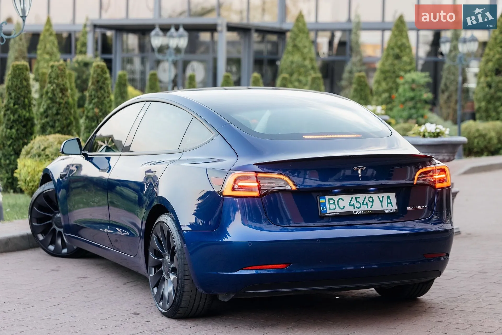 2021 Tesla Model 3 - мініатюра 17