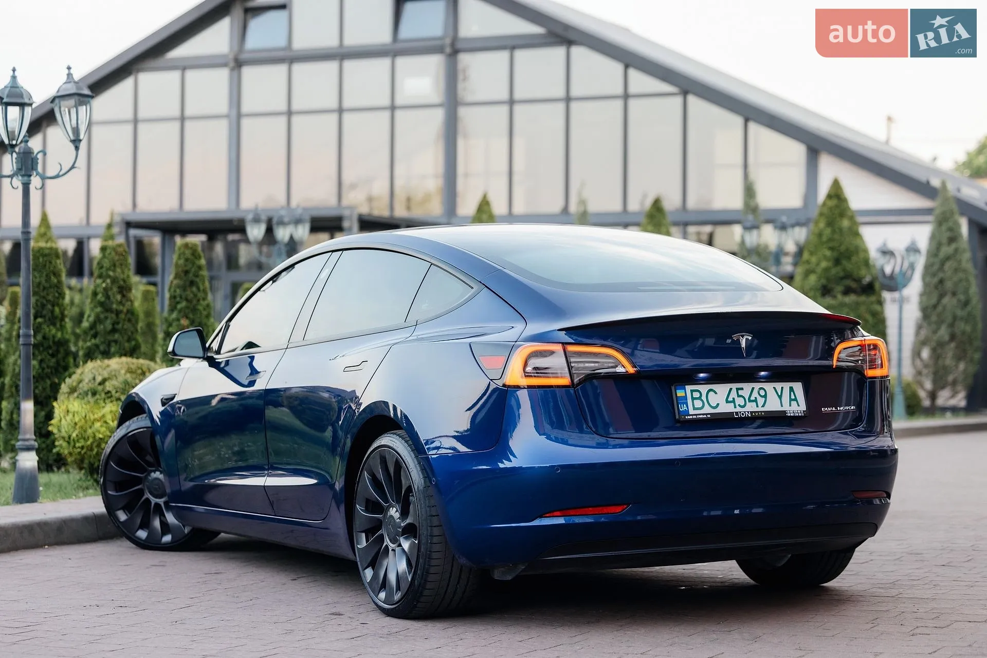 2021 Tesla Model 3 - мініатюра 16