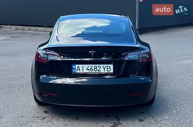 Седан Tesla Model 3 2021 в Києві